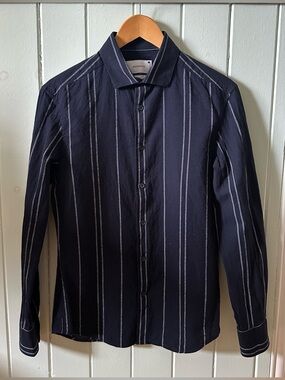 Reserved Navy and White Vertical  Linen-cotton blend Shirt